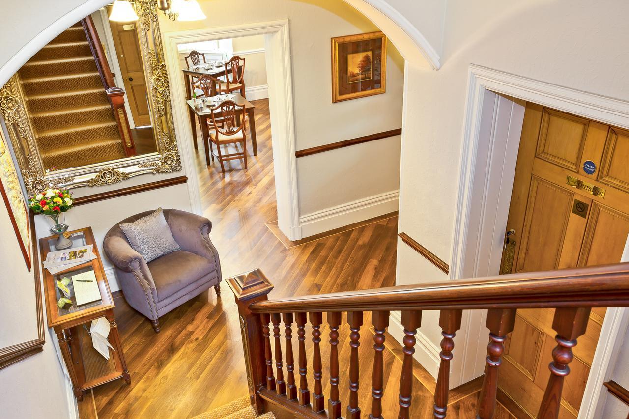 Chestnuts Guest House (Adults Only) ウィンダミア エクステリア 写真