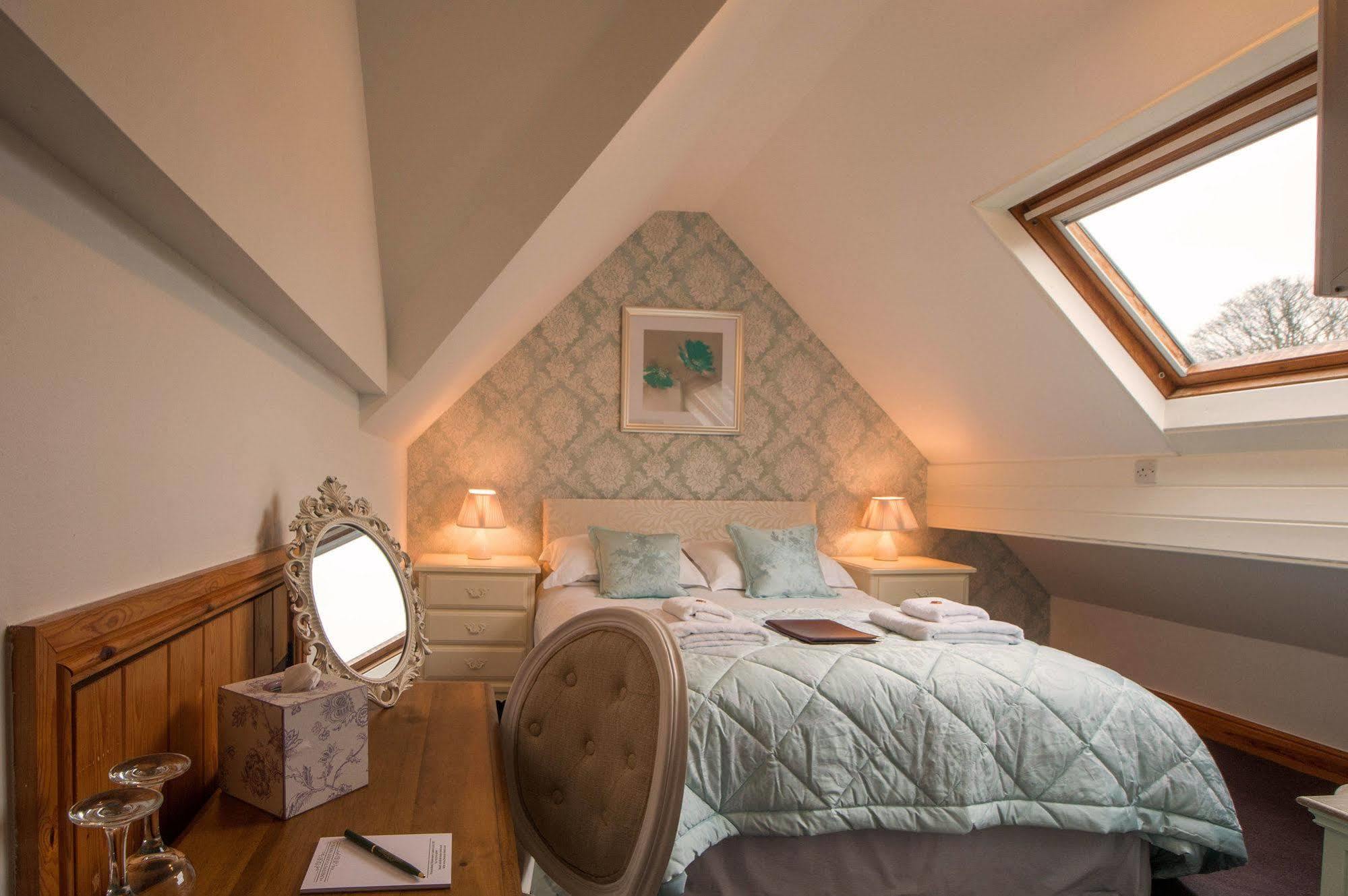 Chestnuts Guest House (Adults Only) ウィンダミア エクステリア 写真